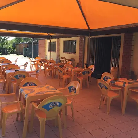 Camping Montorfano Кемпинг