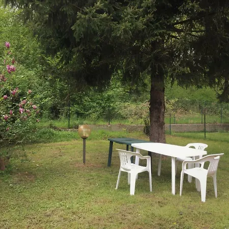 مكان تخييم Camping Montorfano