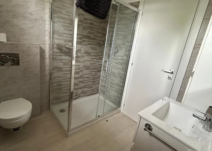 Кемпинг Camping Montorfano 2*