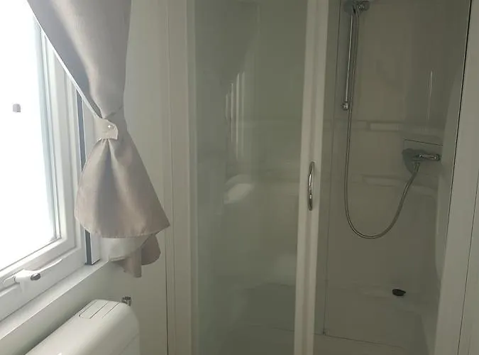 Camping Montorfano Кемпинг