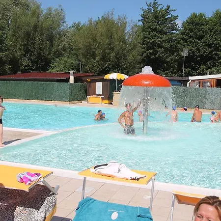 Camping Montorfano Kemping Montorfano