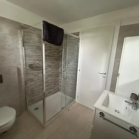 Camping Montorfano 2*